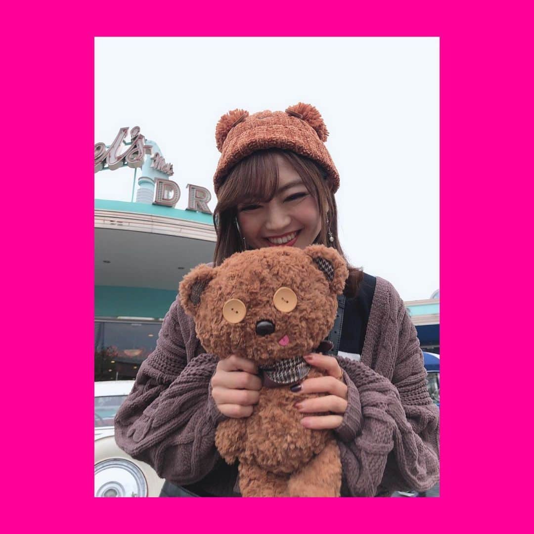 成田梨紗さんのインスタグラム写真 - (成田梨紗Instagram)「11月になるともう気分は年末モード。﻿ 今月も﻿ いっぱい笑って﻿ 楽しく過ごしたいっ☺️🍁✨﻿ ﻿ #11月 #november #紅葉見に行きたい #どこがいいかな #今月もよろしくお願いします #usj #ティム #stage14」11月1日 8時50分 - narita_risa