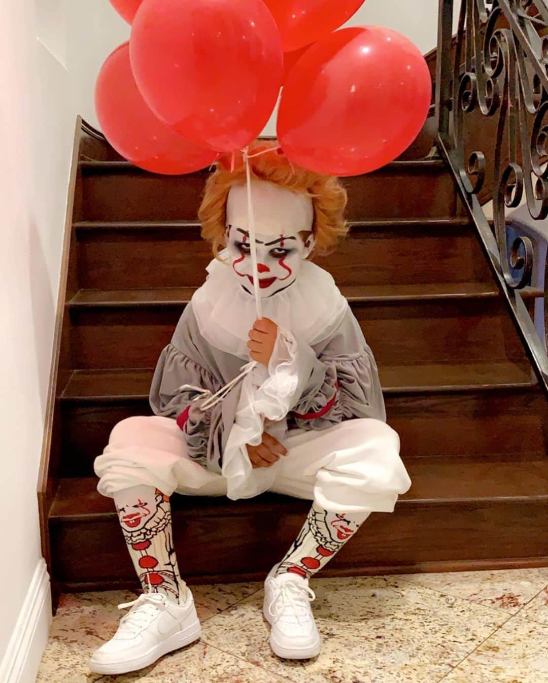 アンバー・ローズさんのインスタグラム写真 - (アンバー・ローズInstagram)「Aaahhhhh Pennywise!!! 🤡 #sebastiantaylorthomaz」11月1日 10時31分 - amberrose