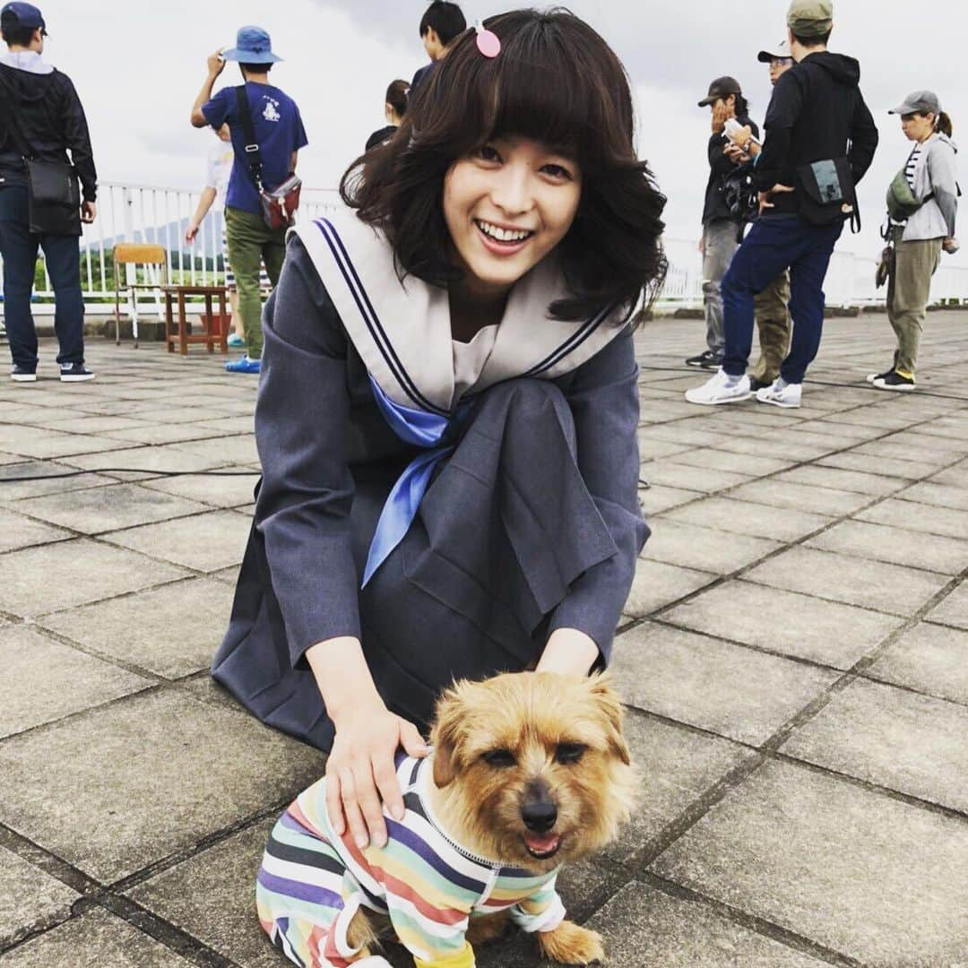 日本テレビ「今日から俺は‼︎」さんのインスタグラム写真 - (日本テレビ「今日から俺は‼︎」Instagram)「#犬の日 #伊藤健太郎 #清野菜名 #あられ #今日から俺は  #今日から俺は‼︎ #今日俺」11月1日 11時18分 - kyoukaraoreha_ntv