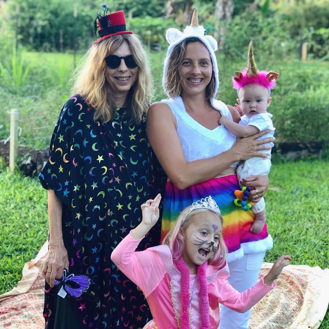 レイラニ・ビショップのインスタグラム：「Thursday 🧡 Happy 🎃」