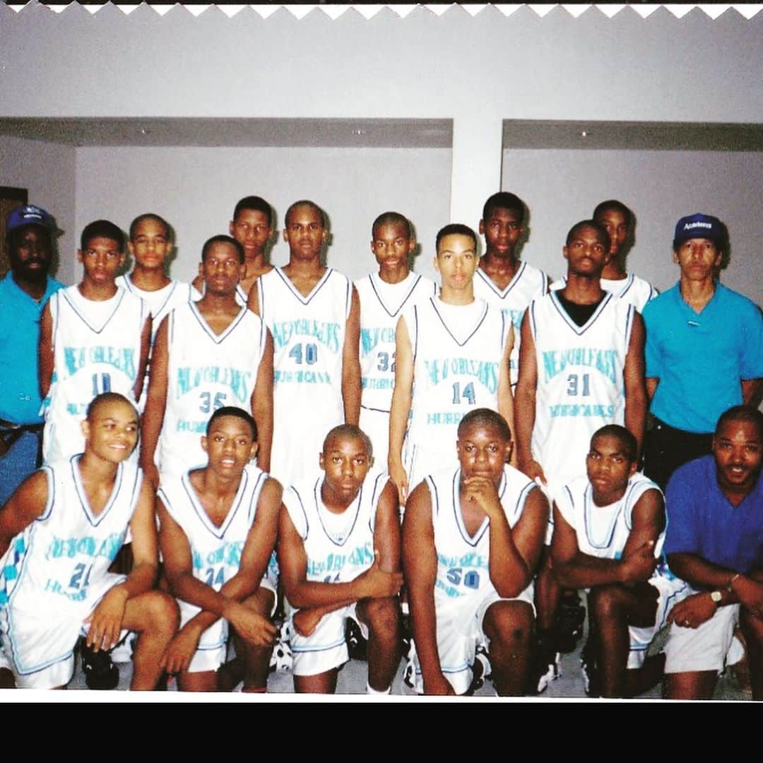 マック・メインのインスタグラム：「SQVAD! #TBT #NewOrleansHurricanes #WhoWantShootFor💰 #SkinnyMackNupid」