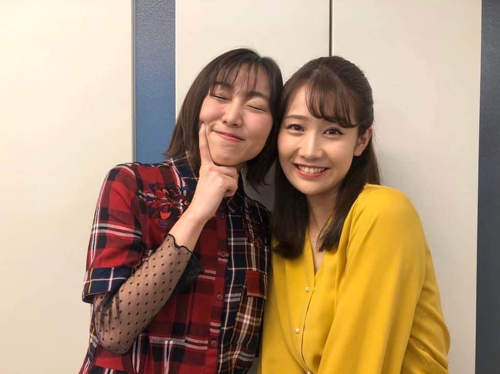 須田亜香里さんのインスタグラム写真 - (須田亜香里Instagram)「名古屋の朝といえばドデスカ。 そんな憧れの場所に自分が2年もいさせていただけるなんて しかも、28歳の誕生日当日に次回シングルセンターの報告をし、 祝っていただけるなんて夢のようでした。 . . 28歳最高のスタートを ありがとうございました😊 . . #ドデスカ #誕生日 #ske48 #ソーユートコあるよね #あかりんセンターおめでとう #ありがとう #衣装の小物袋 #名古屋オサレカンパニー」11月1日 13時18分 - akarisuda