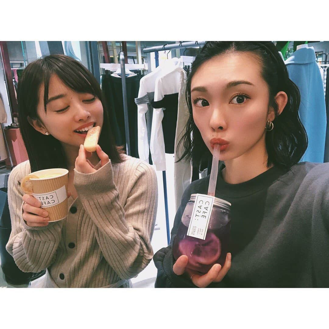 松井貴香さんのインスタグラム写真 - (松井貴香Instagram)「- - CAST: a/wparty👖❤️ - - ねねころちんと(*´∀`*)✌︎ - #1101 #ねねきこ #展示会 #キャスト #ファッション #cast #aw #fashion #party #shibuya  #girls #friend #me #instagood  #like4likes  #followｍe」11月1日 23時34分 - kiko414_m