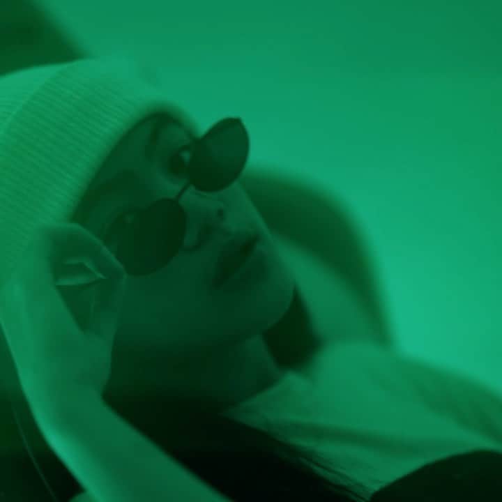 Niana Guerreroのインスタグラム：「where do we go?  #billieeilish #halloween2019」