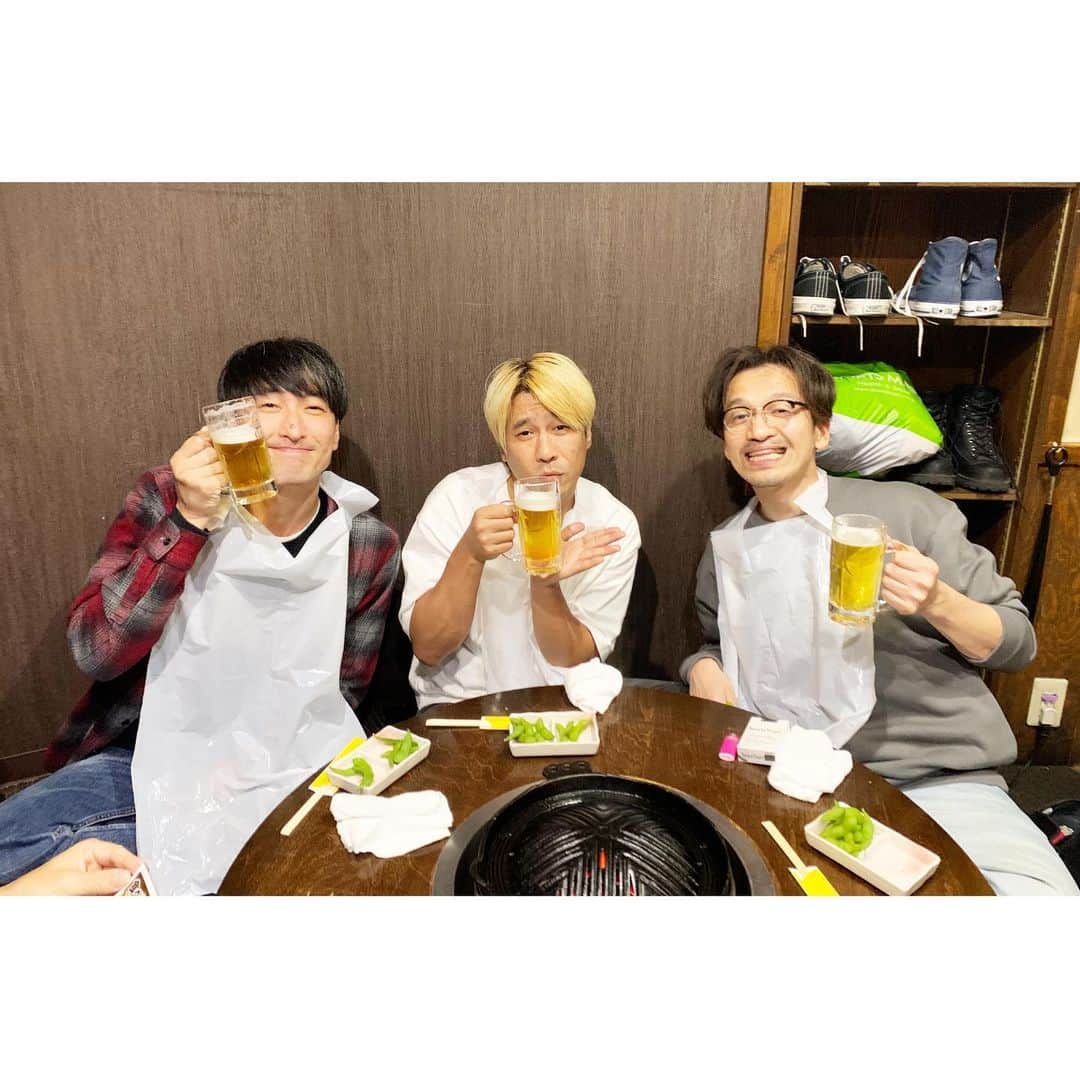 のインスタグラム：「【Green or White】 ASPARAGUS ONEMAN SHOW in 札幌BESSIE HALL とってもゴキゲンな初日をありがとうございました🤪🙏🏻✨ 次の札幌決まってないけど、 ライブ終わると、 やっぱりまた札幌でライブしたい〜！ って思うんだ😌」