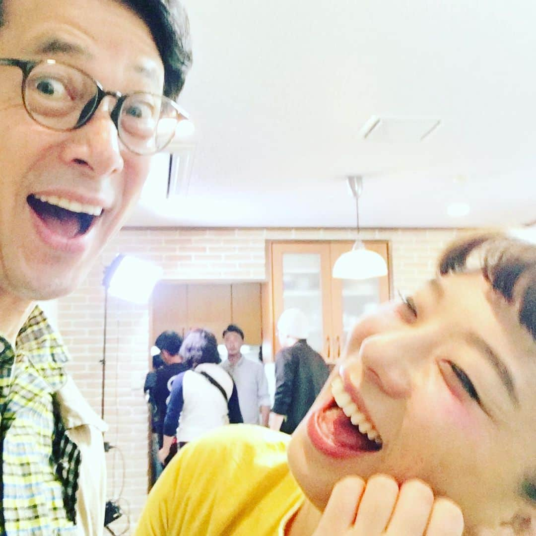 西川忠志さんのインスタグラム写真 - (西川忠志Instagram)「森田まりこちゃんと！  本日は森田まりこちゃんと2人でロケに参加させて頂きました！ とっても楽しいロケとなりました😊！ 笑顔満点のまりこちゃんと😊！ 完全復帰だね！ 本当に良かったね！ おめでとうございます！  この模様は来週11月8日金曜日の毎日放送・ミント！ にて放送予定でございます。 皆様ご覧頂けます様宜しくお願い申し上げます。  そしてまりこちゃんは毎週土曜日、毎日放送ラジオにて 朝6時スタートの生放送『かめばかむほど亀井希生です！』にも 出演中ですよ！ 明日も放送ございます！  そして明日は土曜日！ やはり毎日放送さんにて、よしもと新喜劇の放送が お昼12時54分からございます！  皆様、それぞれの番組をお時間ございましたら ご覧又はお聴き頂けます様、宜しくお願いを申し上げます。  そして今夜！なんばグランド花月にて アキさんのイベント・JOY JOYエンタメ新喜劇にも 出演させて頂きます。 皆様方のご来場を心よりお待ち申し上げております。  感謝  #毎日放送 #mbs #ミント#ロケ#森田まりこ #西川忠志  #楽しかった #ありがとうございます #ありがとう #感謝  #かめばかむほど亀井希生です  #ラジオ #joyjoyエンタメ新喜劇  #なんばグランド花月 #アキ #ngk」11月1日 15時27分 - nishikawa_tada