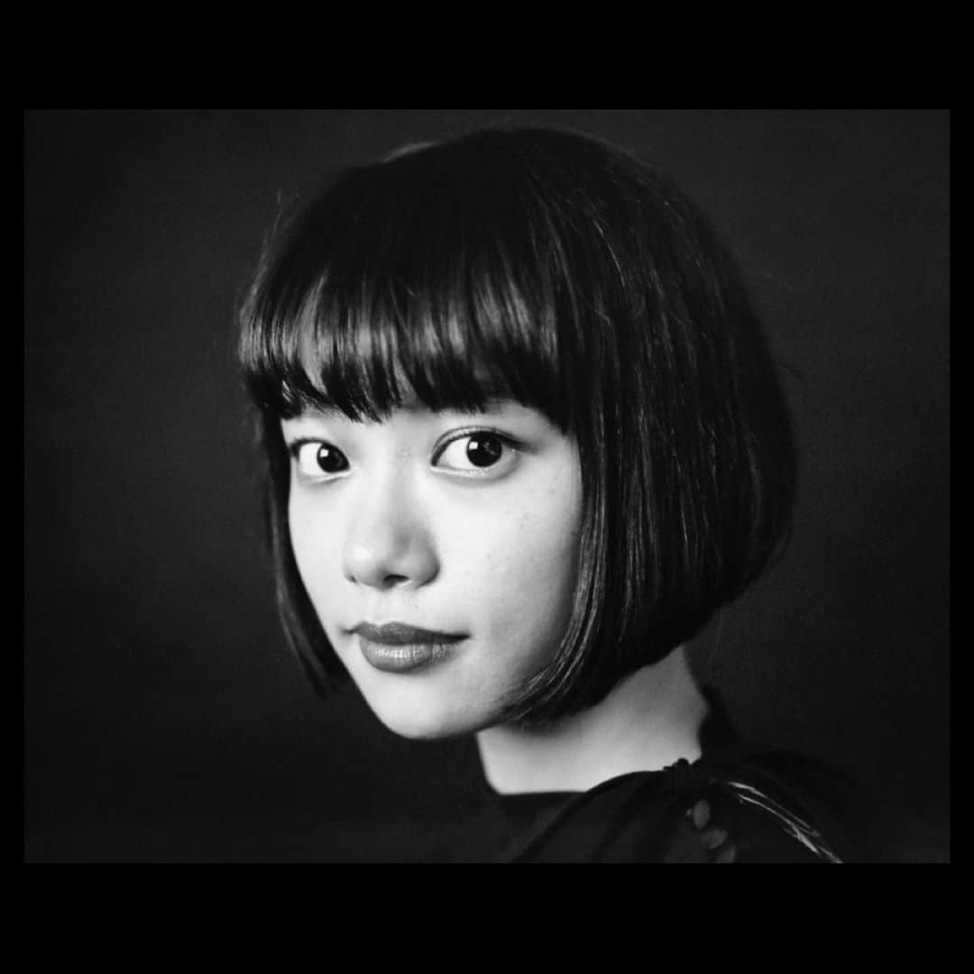 杉咲花のインスタグラム：「the fashion post👯‍♀️」