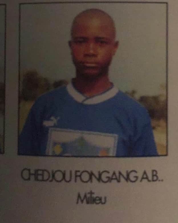 オーレリアン・シェジュのインスタグラム：「Jeune,insouciant,timide garçon plein de rêves @kadjisportacademies #kadjisportsacademy #cameroon #football #dream ⚽️⚽️⚽️」