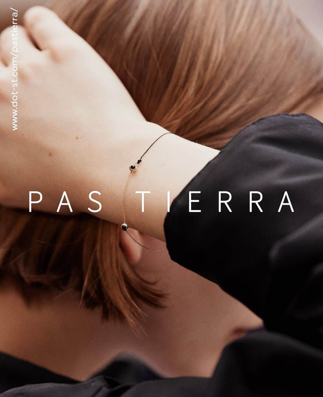 百々千晴さんのインスタグラム写真 - (百々千晴Instagram)「Now available in stores！  本日Openの、PASTIERRA 渋谷スクランブルスケエア店にわたしのコラボレーションアイテムも販売しています。  webでは15日発売となります。  東京都渋谷区渋谷2ー24ー12渋谷スクランブルスクエア2F  @pastierra」11月1日 18時36分 - dodo_chiharu