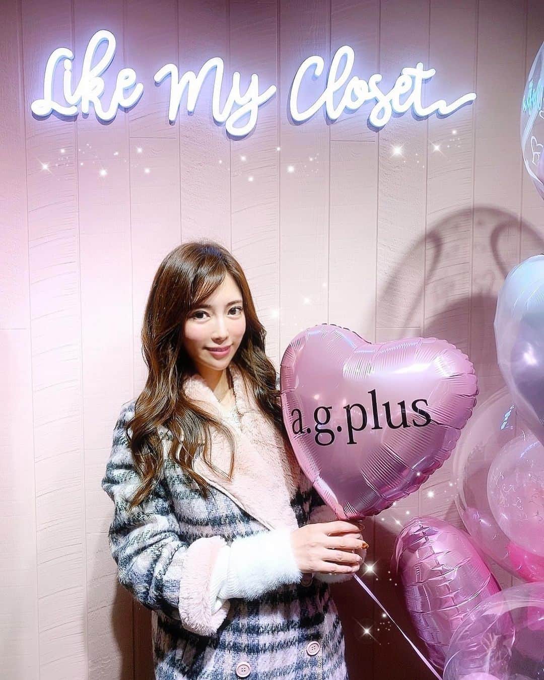 のインスタグラム：「ラフォーレ原宿にオープンした @a.g.plus_official_ のレセプションパーティに 行って来ました💕  ラフォーレ原宿の5階にオープンしたよ♬  お店もお洋服もめっちゃ可愛くて、 ニットやワンピースなどたくさんゲット😊 着るのが楽しみ✨  ぜひa.g.plusで検索してみて下さいね🏹 ・ ・ ・ ・ ・ ・ ・ ・ #エージープラス #agplus #レセプションパーティ #party #ラフォーレ原宿 #fashion #PR」