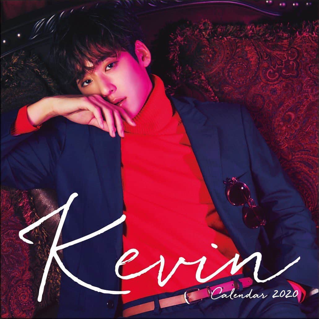 ケビン さんのインスタグラム写真 - (ケビン Instagram)「『KEVIN Calendar 2020』🗓🍀 . @kevinofficialjapan でCHECKしてね！お楽しみに✨」11月1日 21時00分 - kevinwoo_official