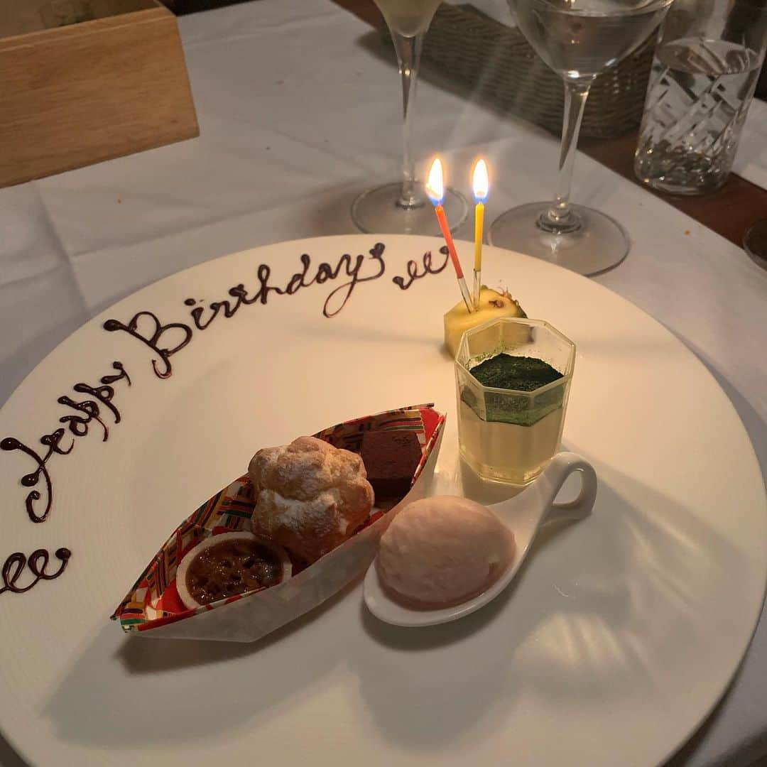 Kirariさんのインスタグラム写真 - (KirariInstagram)「🎂🥂🕯」11月1日 21時53分 - kirari_1016_