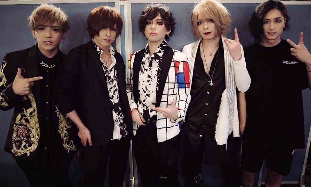 I’LLのインスタグラム：「‪FV 2019 TOUR『ReBIRTH』名古屋公演ありがとう。‬」