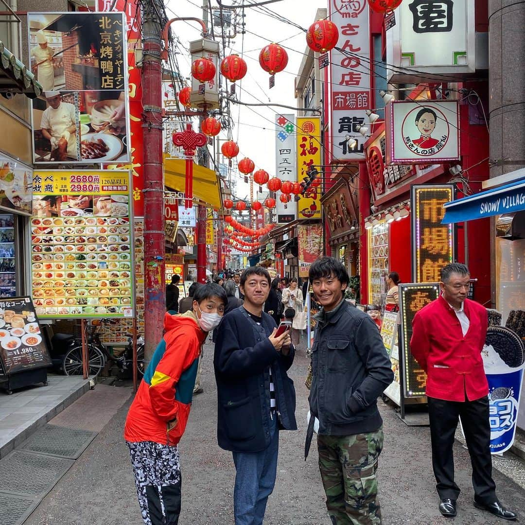 山縣亮太さんのインスタグラム写真 - (山縣亮太Instagram)「日本、しばらくになります✈️ 出国までの間一緒に過ごしてくださった皆様ありがとうございます😊 #Bradentonfamily  #おでん #岩見おめでとう　#ラガーマン紳士　#カワハギ釣り　#釣り人の朝は早い　#楽しい　#僕が釣った　#わけではない　#薄造り」11月2日 1時44分 - y.ryo34