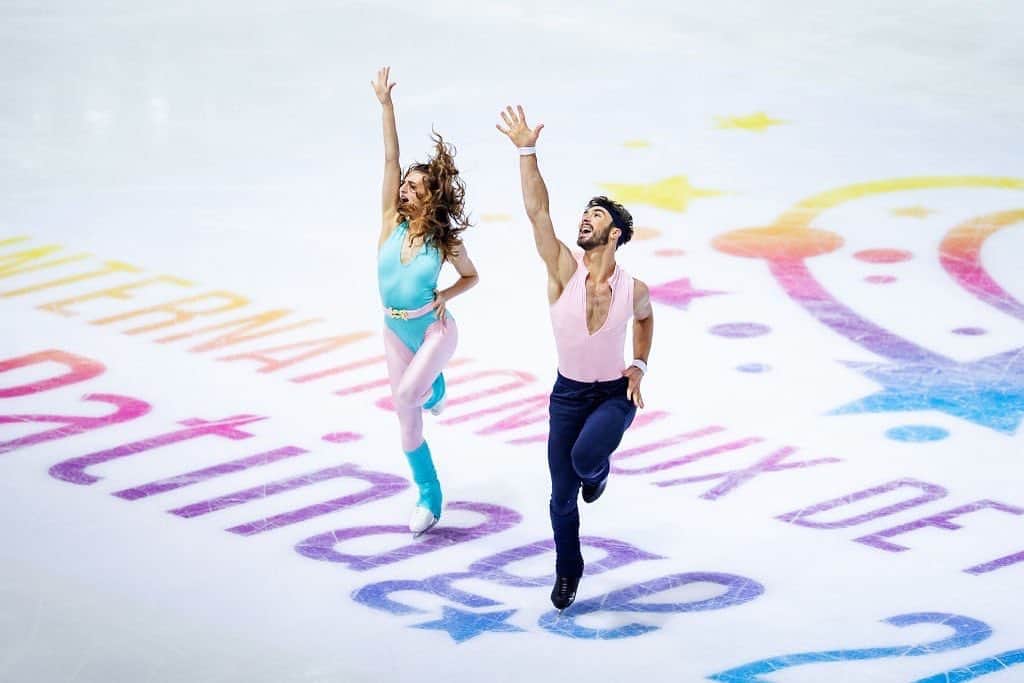 ガブリエラ・パパダキスのインスタグラム：「BEGIN! 🙋🏼‍♀️🙋🏻‍♂️」