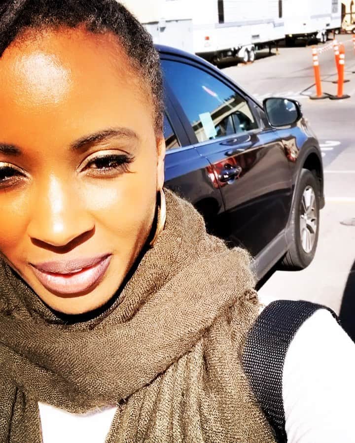 シャノーラ・ハンプトンのインスタグラム：「LA wrap! Season 10! What a fun season!  @shameless @showtime @acura #acurapartner」