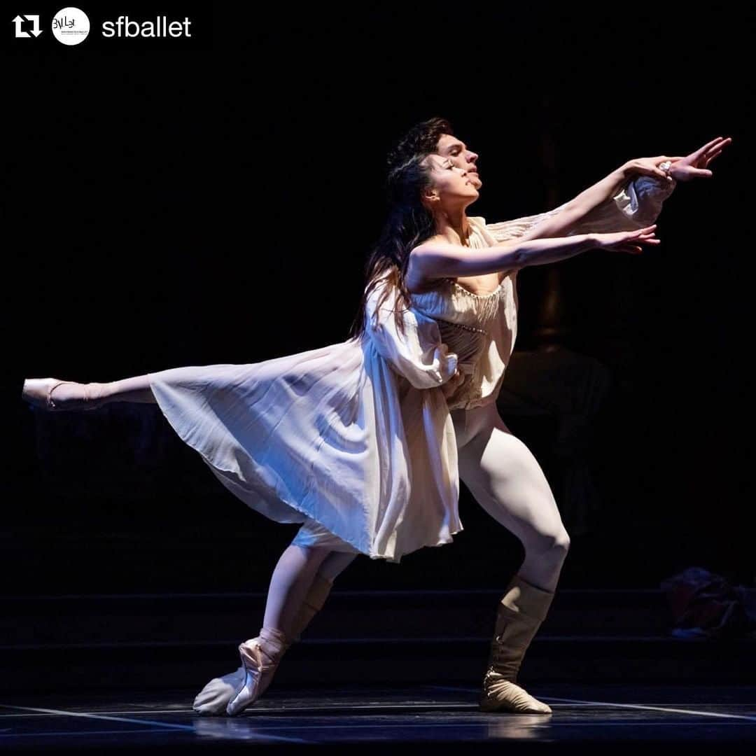 倉永美沙さんのインスタグラム写真 - (倉永美沙Instagram)「Last show of Romeo and Juliet in Copenhagen tomorrow with amazing team of San Francisco Ballet and my special partner @_angelogreco_ ♥️ Photo by Erik Tomasson  明日はいよいよサンフランシスコバレエのコペンハーゲンツアー、ロミオとジュリエットの最終日。素敵なバレエ団と特別なパートナーと大好きな作品💕 #ballet #ballerina #ballerinalife #happy #happiness #dance #art #幸せ #バレエ #バレリーナ #rehearsal #travellife #work #tour #juliet #copenhagen #romeoandjuliet #love #soul #wroldtraveler #travellife #fly」11月2日 7時39分 - misakuranaga