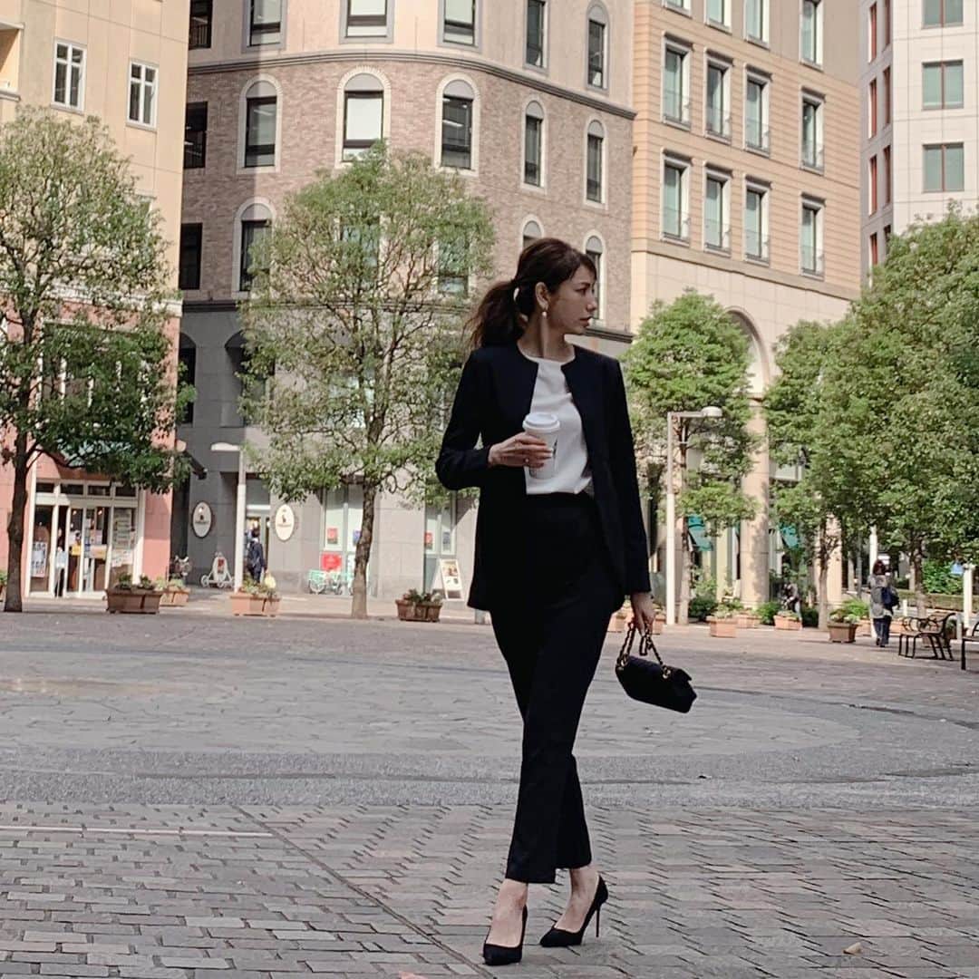 美香さんのインスタグラム写真 美香instagram Dressbrandgirl Official 今回は卒業 入学 謝恩会 通勤などに最適な新作を撮影しました パンツコーデ 卒業式コーデ 入学式コーデ 謝恩会コーデ 通勤コーデ 11月2日 19時05分 Mikaofficial99