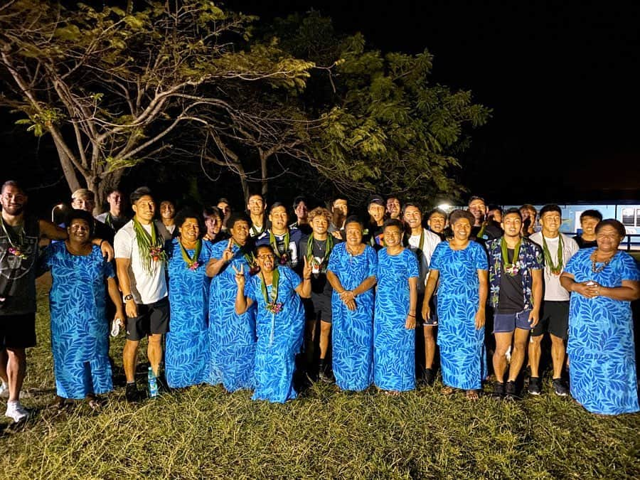 藤田慶和さんのインスタグラム写真 - (藤田慶和Instagram)「異文化交流🇫🇯 フィジーの文化に触れれた貴重な時間になりました🇫🇯準備してくれたフィジーの皆さんありがとうございます🙇🏼‍♂️ #sevens #japan #セブンズ #日本代表 #fiji #フィジー #ラグビー #rugby #異文化交流」11月2日 17時43分 - yoshikazu15