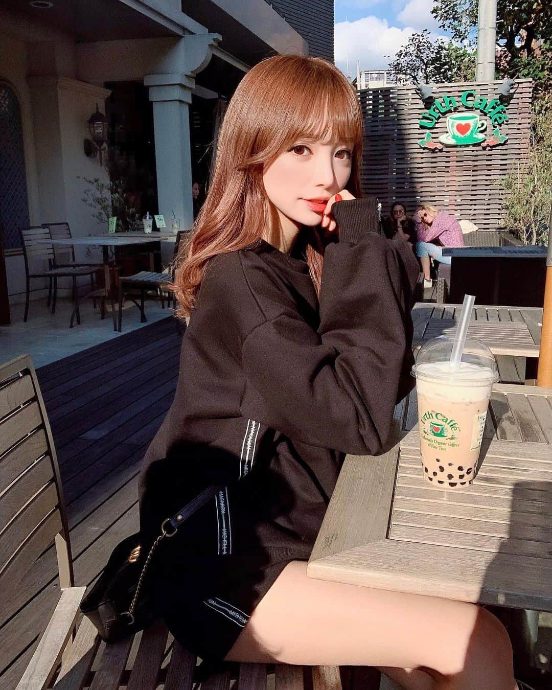 八鍬里美のグルメインスタ