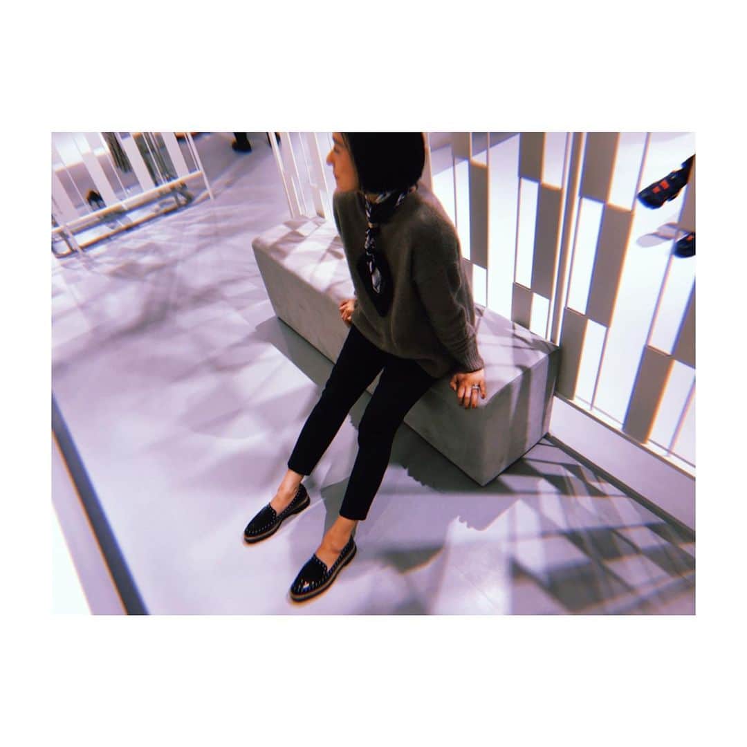 佐藤佳菜子さんのインスタグラム写真 - (佐藤佳菜子Instagram)「日本の靴は やっぱり素晴らしい。  かわいいし、 歩きやすいし、 お手頃価格。  やっぱり日本はいい。  @odetteeodile」11月2日 18時31分 - kanakosato1019