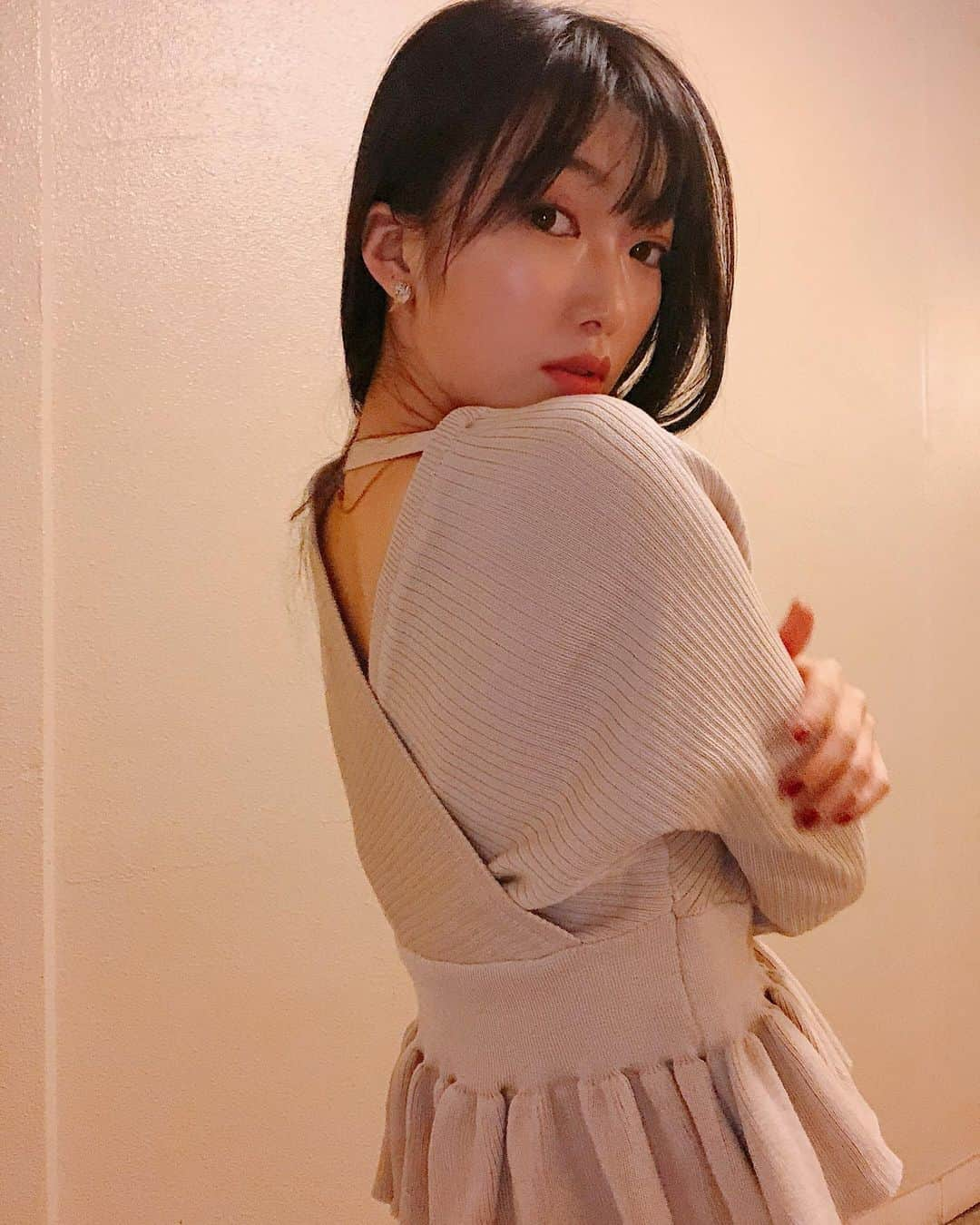 黒田絢子さんのインスタグラム写真 - (黒田絢子Instagram)「可愛いセットアップを連投❤︎ @7things.official . . #黒田絢子 #女優 #アヤファッション #私服 #秋服 #セットアップ #AW #autumnfashion #ootd #ayakokuroda #japanesegirl #actress #mystyle #instagood #followme」11月2日 18時45分 - ayakokuroda_official