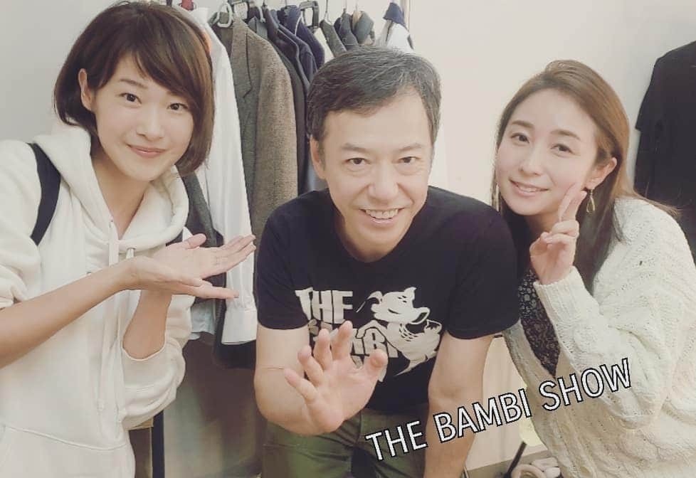 柚月美穂さんのインスタグラム写真 - (柚月美穂Instagram)「#randompic . . . 『THE BAMBI SHOW  3rd STAGE』観劇🦌♡ . 1st STAGEで共演した寺崎裕香ちゃんと☺︎！ . お久しぶりに 板尾さん金橋さん矢部さん 佐野くん増本さんと お会い出来懐しさに浸り♡ . バンビショーは変わらずPOPで 笑いありの でもやっぱりジーンと涙が滲むシーンもありで盛り沢山でした♡ . . 1stSTAGEで 私達が着ていたあのナース服。 使われていたね🤫⛑️♡ と二人でくすくす😚 . . #バンビショー #板尾創路 #矢部太郎 #佐野泰臣 #金橋良樹 #増本庄一郎 #寺崎裕香 #柚月美穂 #bambishow . #Japanese #Actor #cameraman #camerawoman #picoftheday #instagood #fashion #happy #followme #follow #art #me #instadaily #style #photography #fun #instalike #igersInstagrammers #photo #tokyo」11月2日 10時07分 - mihoyuzuki