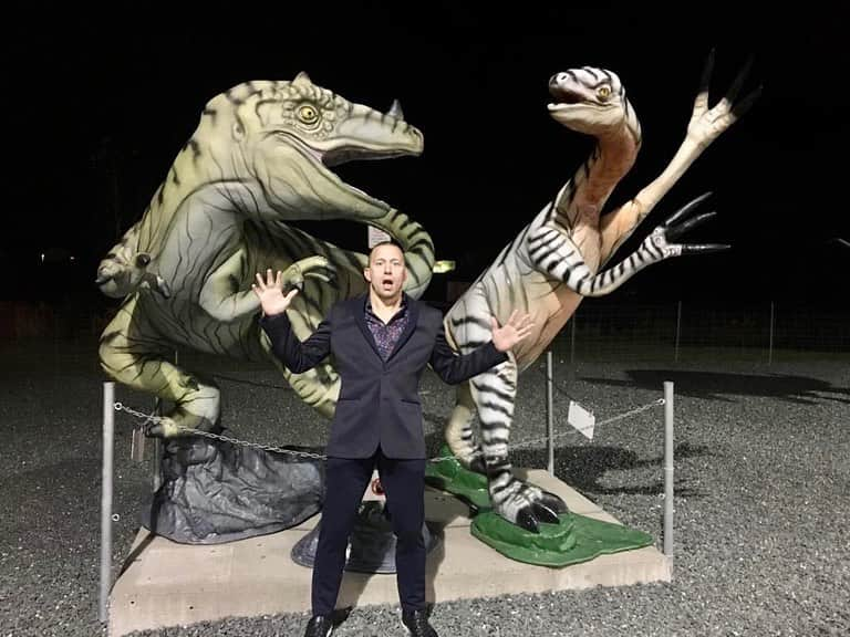 ジョルジュ・サンピエールさんのインスタグラム写真 - (ジョルジュ・サンピエールInstagram)「One of my favorite sites between Montréal and Québec. Bon weekend! 🦖」11月2日 10時39分 - georgesstpierre