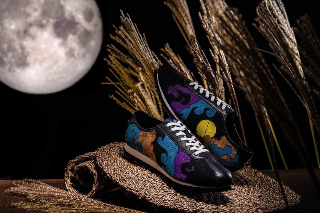 のインスタグラム：「【MONTPELLIER.JP】 SOU・SOU Collaboration Model - Made in Japan-  Release!!! #shareyourlcs  #sousou」