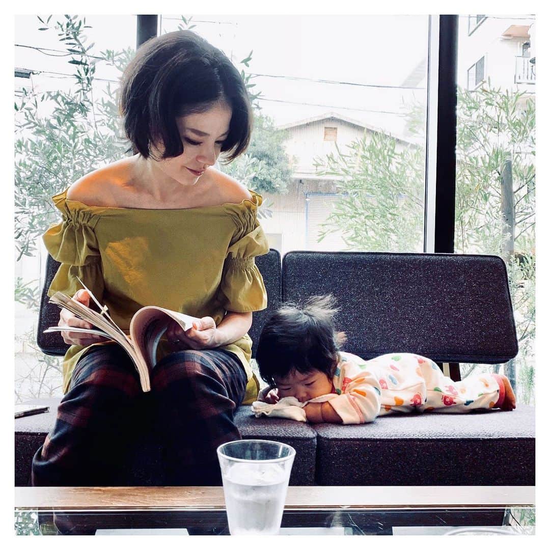 高木美知瑠のインスタグラム：「𝙠𝙞𝙩𝙖𝙨𝙖𝙠𝙖𝙚 𝙩𝙚𝙧𝙧𝙖𝙘𝙚 𖠚𓇢 . 家族でランチ 𐩢𐩺⸝⋆ #tokyo#japan#fashion#code#coordinate#ootd#outfit#style#baby#cafe#lunch#カフェ#ランチ #sweet #スウィートインスタ」