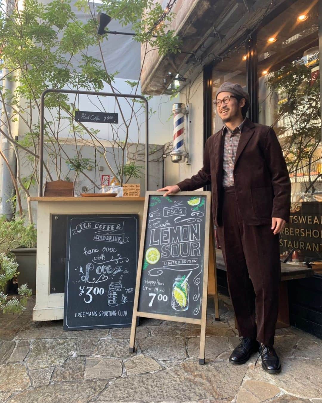 フリーマンズスポーティングクラブのグルメインスタ