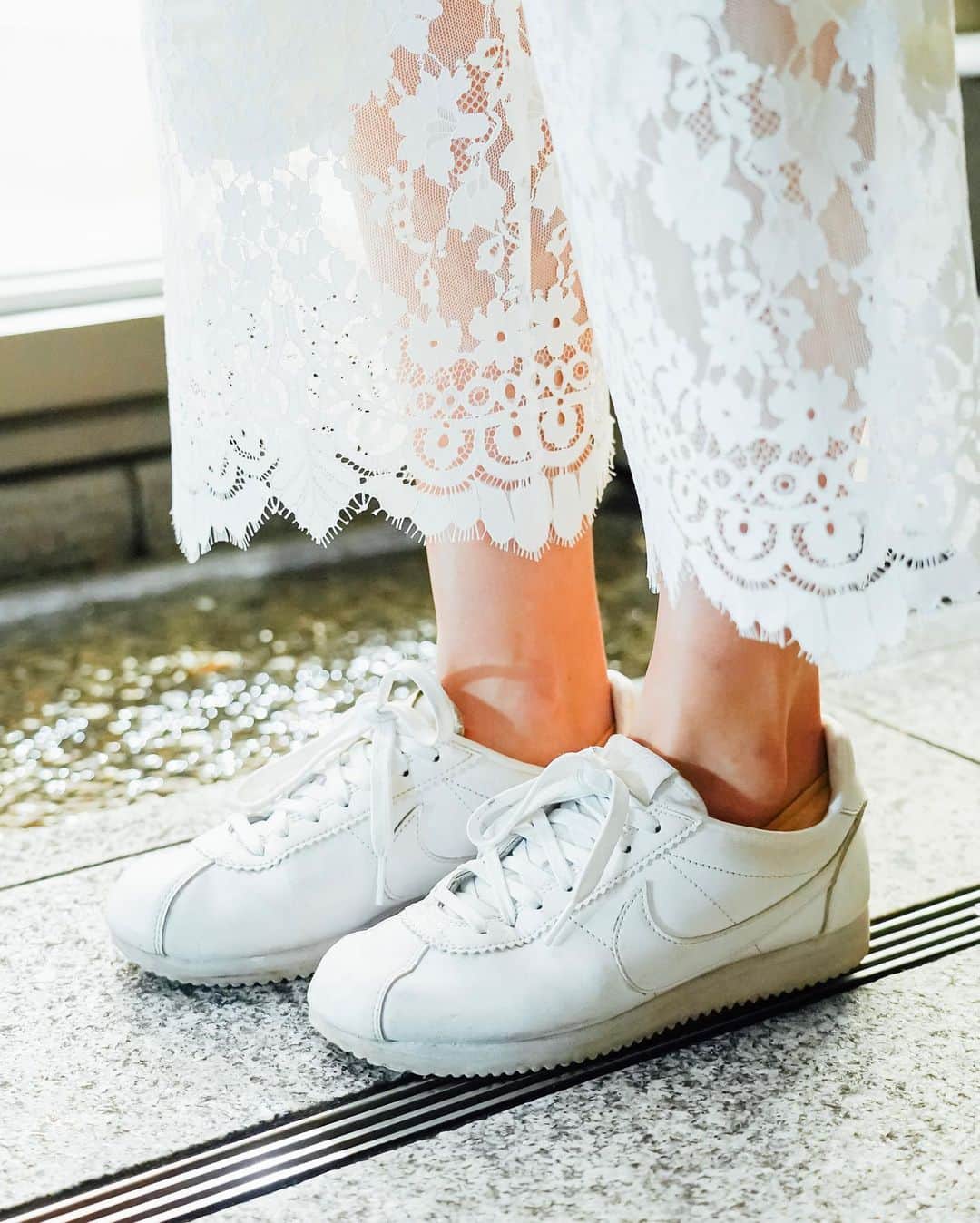 Fashionsnap.comさんのインスタグラム写真 - (Fashionsnap.comInstagram)「【#スナップ_fs】 Name Chiyono Anne  Jacket #ChiyonoAnne Pants #ChiyonoAnne Shoes #nike  #fashionsnap #fashionsnap_women」11月2日 11時37分 - fashionsnapcom