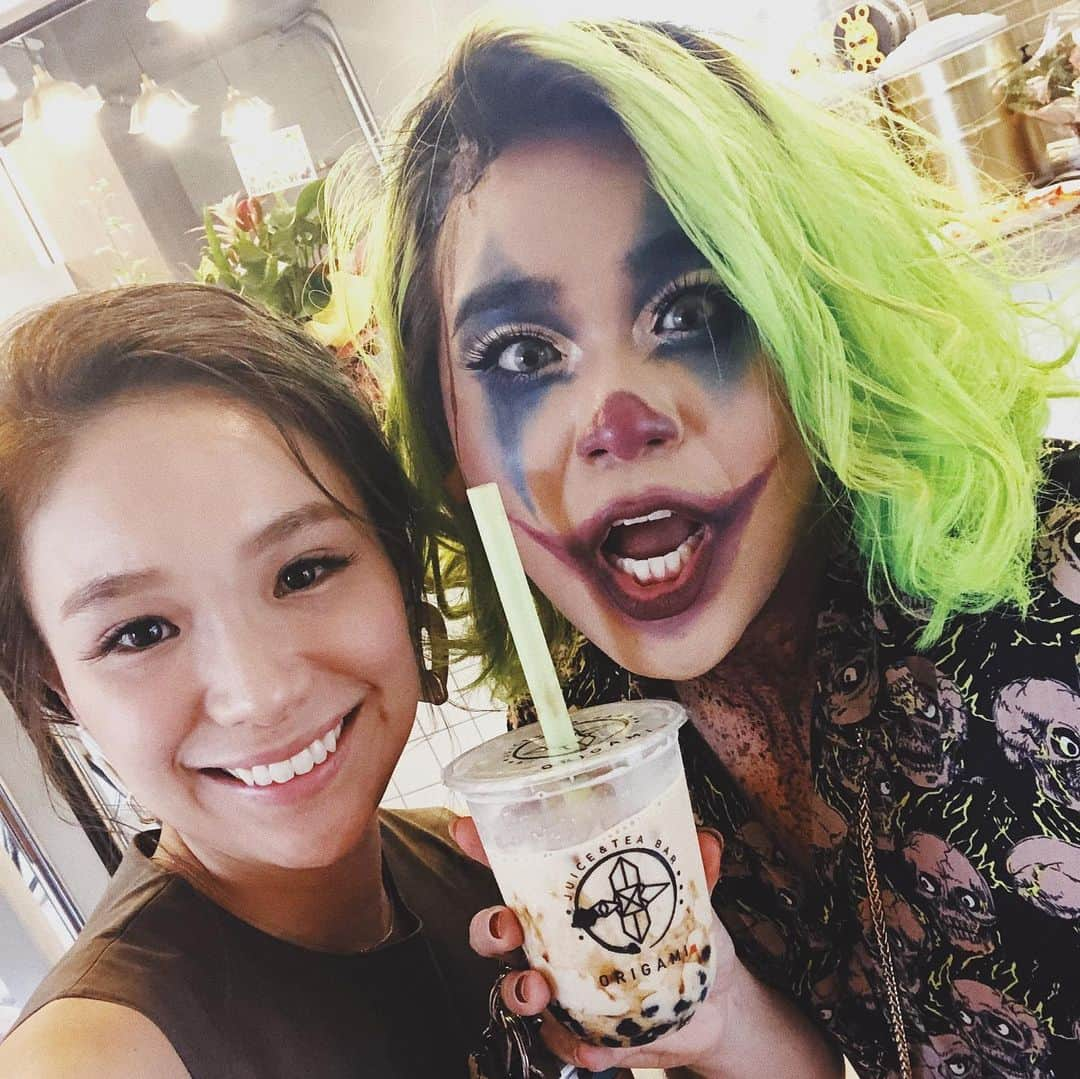 町田宏器さんのインスタグラム写真 - (町田宏器Instagram)「Halloween in Mihama 🎃💜」11月2日 13時52分 - hirokinawa