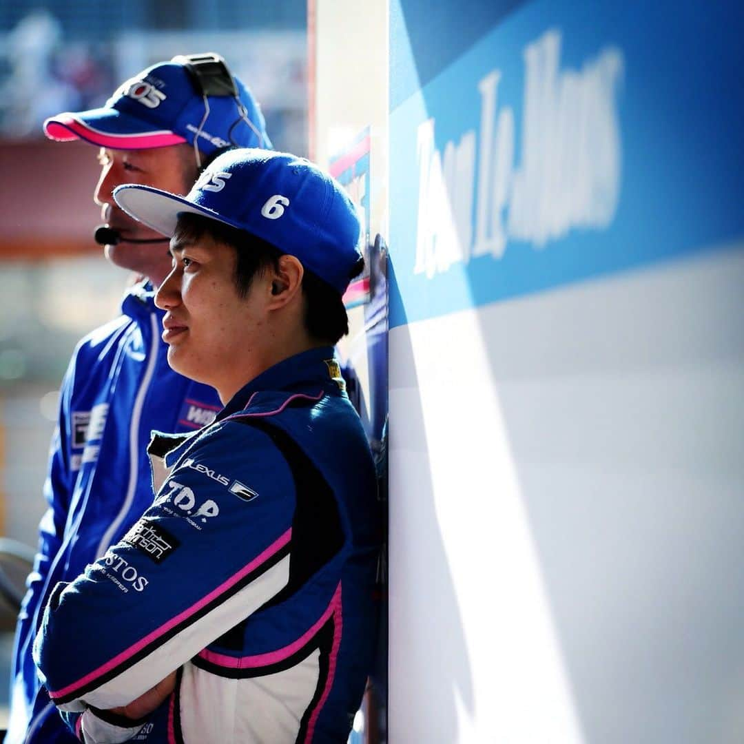 脇阪寿一さんのインスタグラム写真 - (脇阪寿一Instagram)「三橋仁明写真館  #supergt #rd8 #qualify #2nd  #lexusteamlemanswakos  #lexus #trd #bridgestone  @kazuya_oshima @kentayamashita_  #三橋仁明 #カメラマン」11月2日 19時26分 - juichiwakisaka