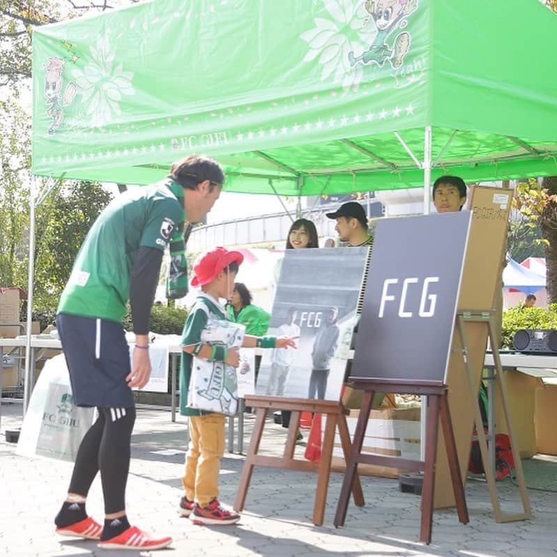 ＦＣ岐阜さんのインスタグラム写真 - (ＦＣ岐阜Instagram)「【明治安田生命J2リーグvs徳島ヴォルティス】 イベント、ファン・サポーターの様子📸  #ＦＣ岐阜 #fcgifu #躍進 #ギフジェニック #SKE48 #ske48」11月2日 20時20分 - fcgifu