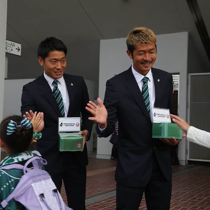 ＦＣ岐阜さんのインスタグラム写真 - (ＦＣ岐阜Instagram)「【明治安田生命J2リーグvs徳島ヴォルティス】 イベント、ファン・サポーターの様子📸  #ＦＣ岐阜 #fcgifu #躍進 #ギフジェニック #SKE48 #ske48」11月2日 20時20分 - fcgifu