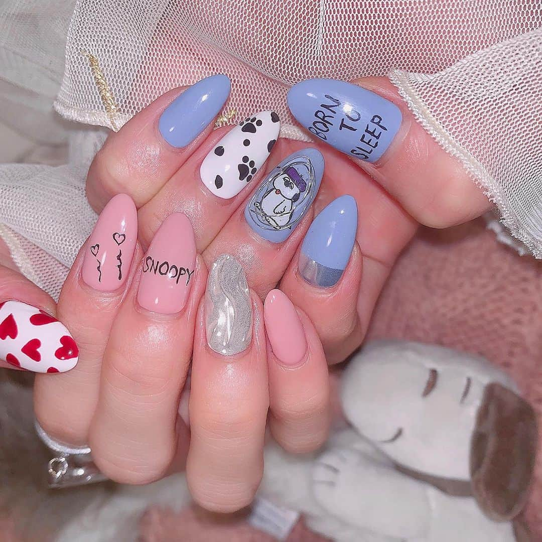 ひなたろす（佐原ひなた）さんのインスタグラム写真 - (ひなたろす（佐原ひなた）Instagram)「newnail...😳❣️﻿ #スヌーピーネイル 😳❤️﻿ ﻿ オラフスヌ。ヘンテコな顔が可愛過ぎる。 pinkとBlueの淡いベースが﻿ 可愛くてきゅん。一本すぬが🥺️ ﻿ ﻿ 久しぶりにキャラクターやった★﻿ やっぱり可愛くて派手ネイルが﻿ やめられません。🥺️﻿ ﻿ラピス渋谷店でやってもらったよ！ @lapis_yui さんありがとうございました😳❣️ ﻿ #スヌーピー #nail #スヌ #秋ネイル #透明感 #ニュアンスネイル #ネイル #ジェルネイル #ネイル  #newnail  #followhim #follow4follow #instaday #instalike ##followme  #code  #fashion  #followforfollow #맞팔 #선팔 #소통  #맞팔해요 #소통해요#f4f #l4l﻿」11月2日 20時40分 - saharahinata