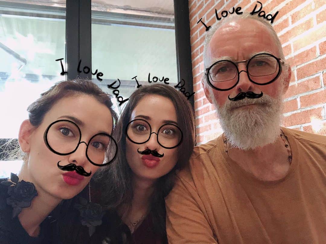 セリーナ・ジェイドのインスタグラム：「My dad rocks we love him. #familytime #workhardplayhard」