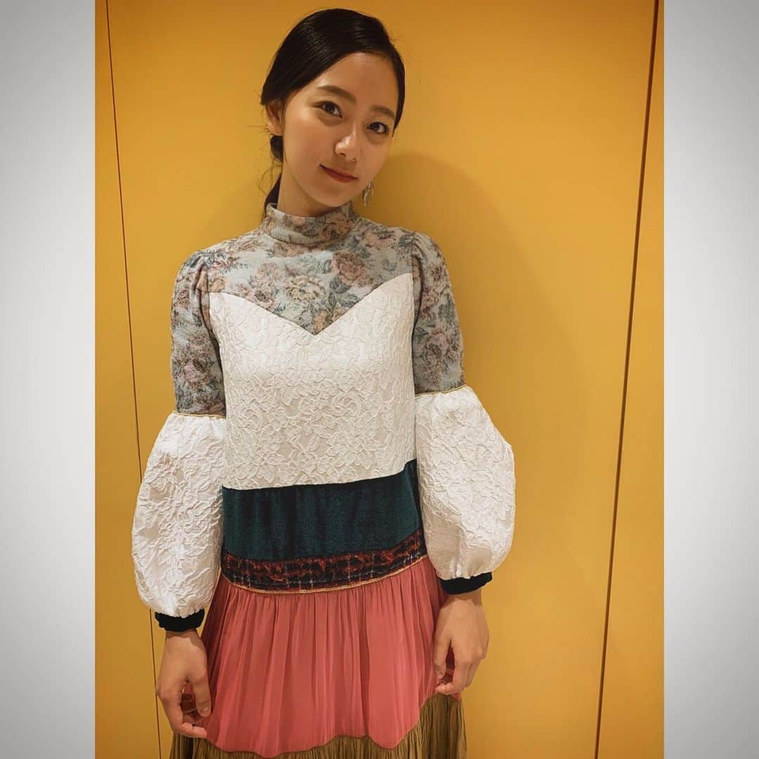 工藤綾乃のインスタグラム：「喝風太郎昨日公開しました！ 今日は舞台挨拶！！🌞 風太郎の喝はきっと皆さんの背中を押してくれます 観てね！」