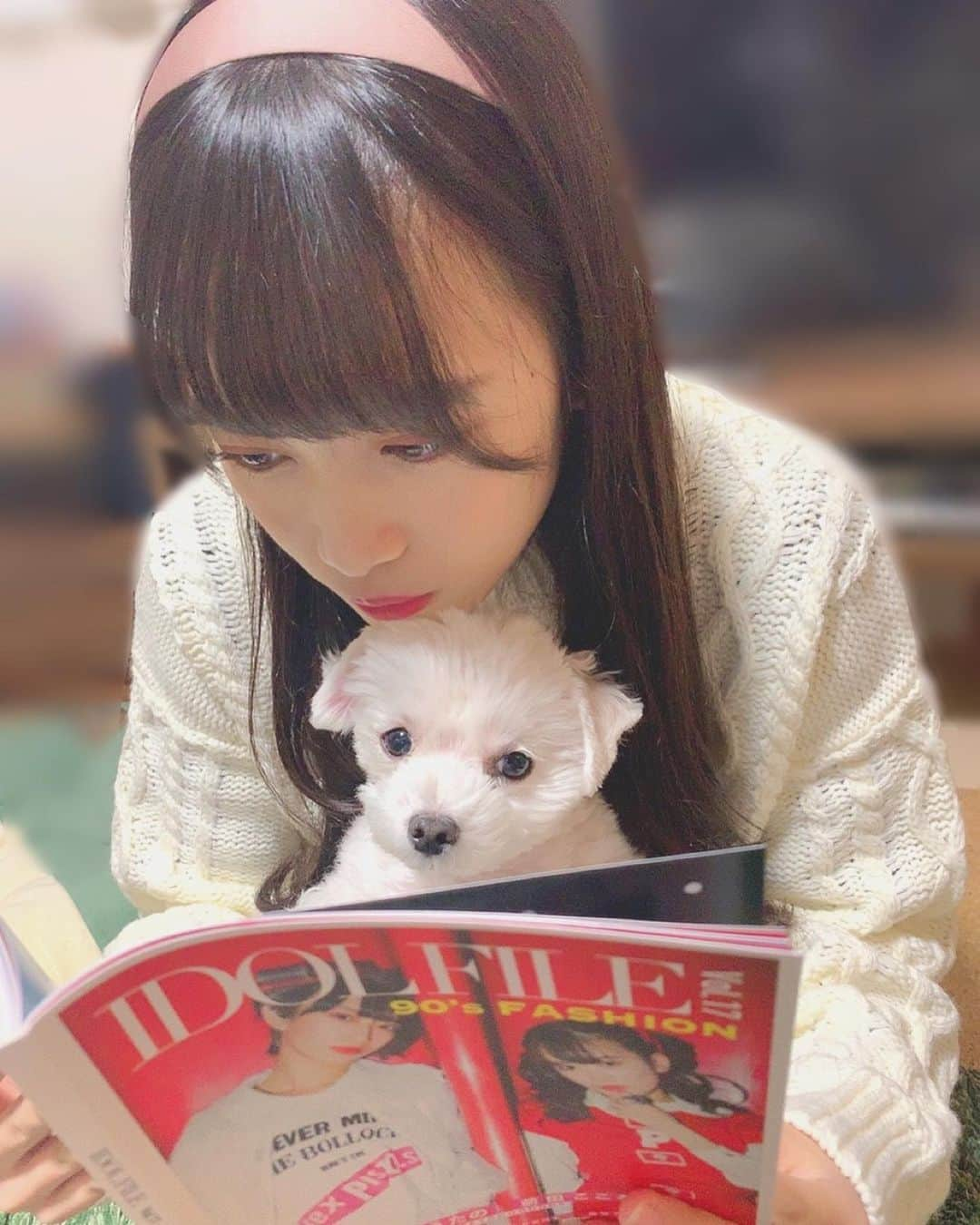 BEYOOOOONDSさんのインスタグラム写真 - (BEYOOOOONDSInstagram)「‪こんばんは🐶里吉うたのです🐶‬ ‪｢IDOL FILE Vol.17 90's FASHION｣発売中です📚📚‬ ‪#BEYOOOOONDS から #前田こころ ちゃんと #里吉うたの の2人で表紙と巻頭を務めさせて頂いています✨👏‬ ‪普段とは違う私達を楽しんでくださったら嬉しいです💙‬ ‪ぜひぜひチェックよろしくお願いします🥰‬ ‪#IDOLFILE ‬」11月2日 21時34分 - beyooooonds_official