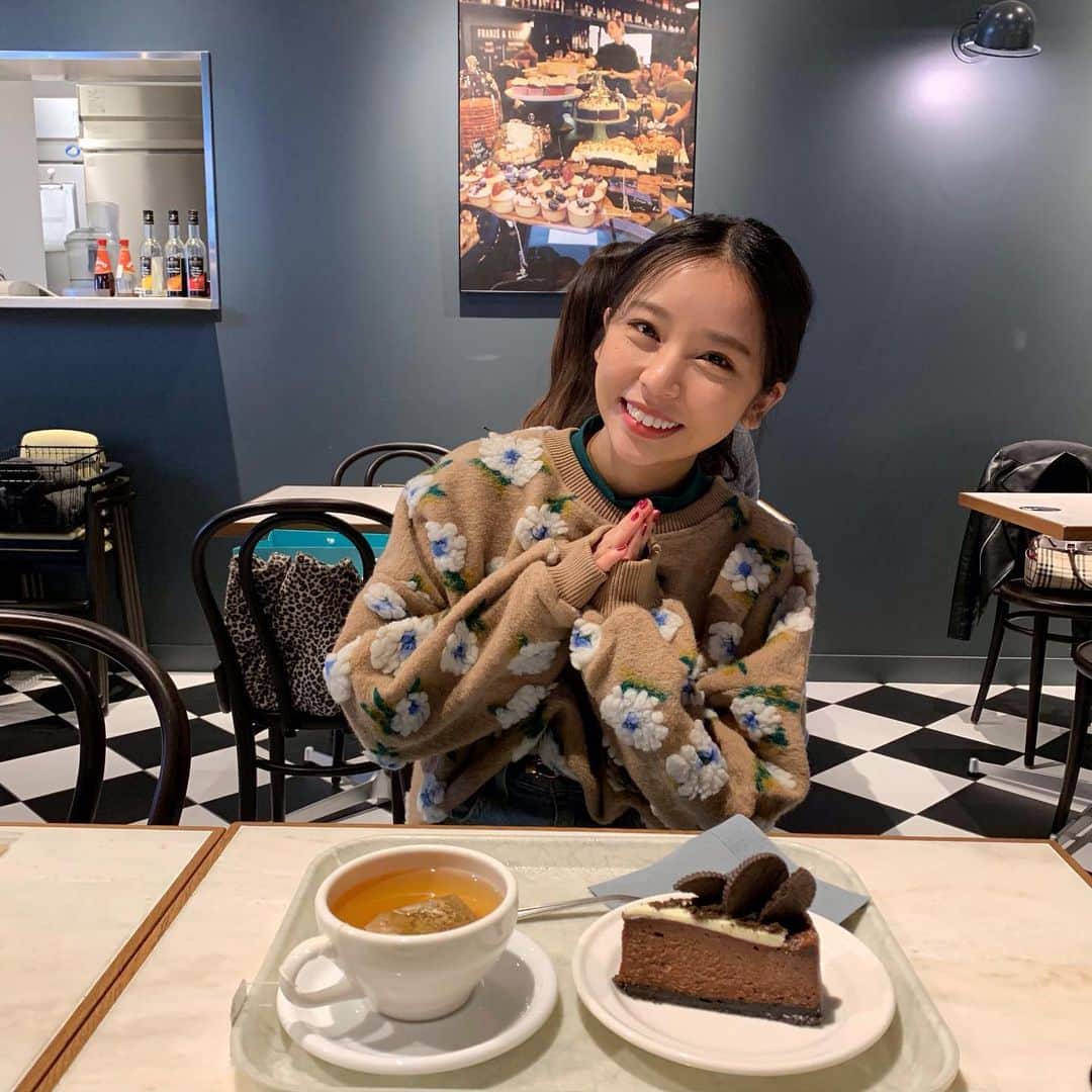 山尾梨奈のグルメインスタ