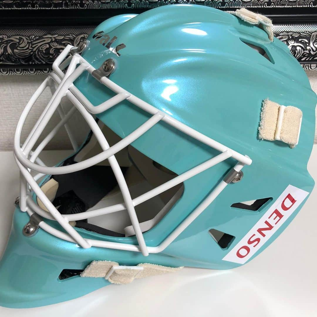 藤本那菜のインスタグラム：「NEW COOL COLOR🍀﻿ Thank you #wallmask #eurosport🌸﻿ ﻿ #denso﻿ #pearlgreen﻿ #whiteandgoldcage」