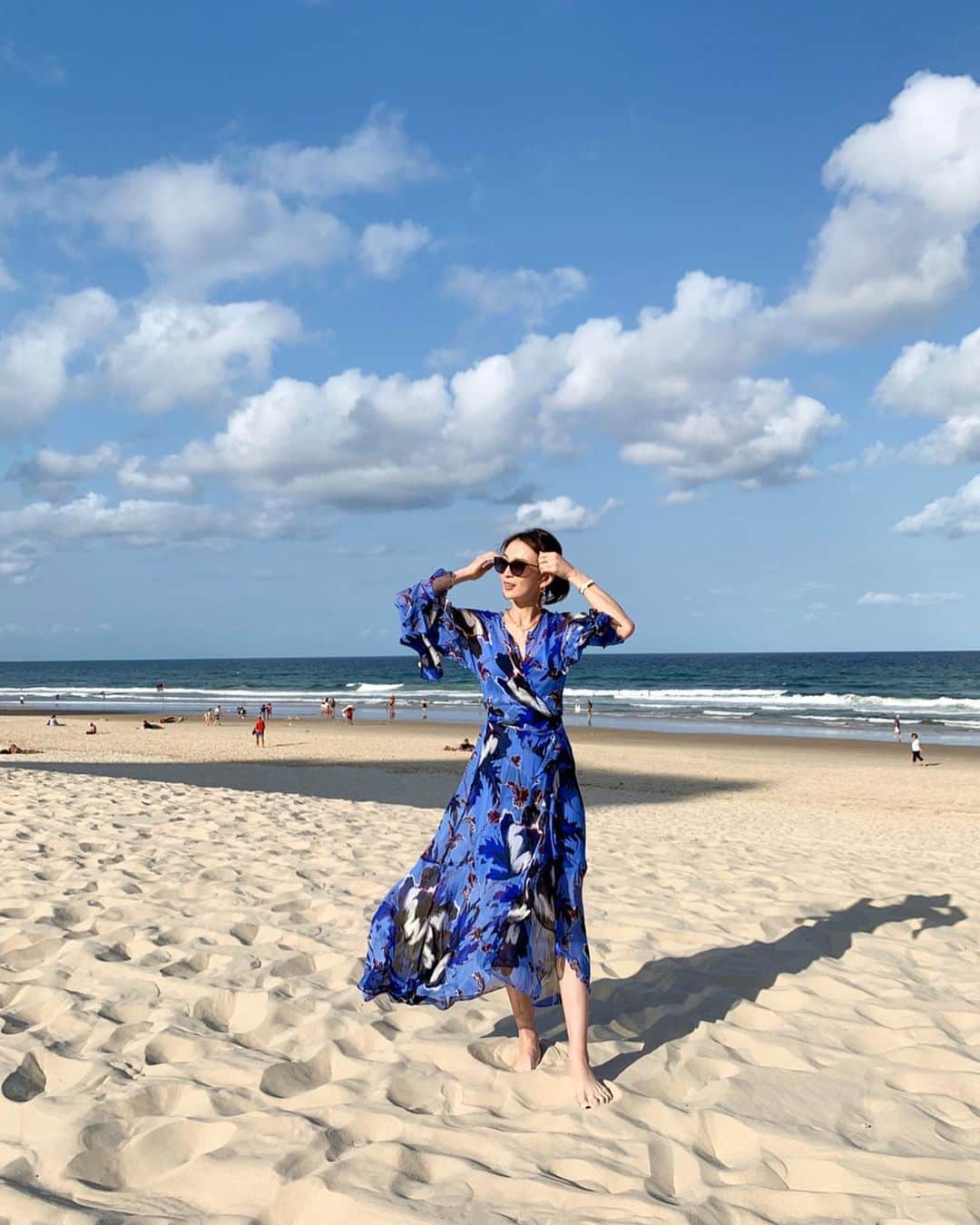 舞川あいくさんのインスタグラム写真 - (舞川あいくInstagram)「Gold Coast💙🕊#ootd」11月2日 23時24分 - aiku_0817__