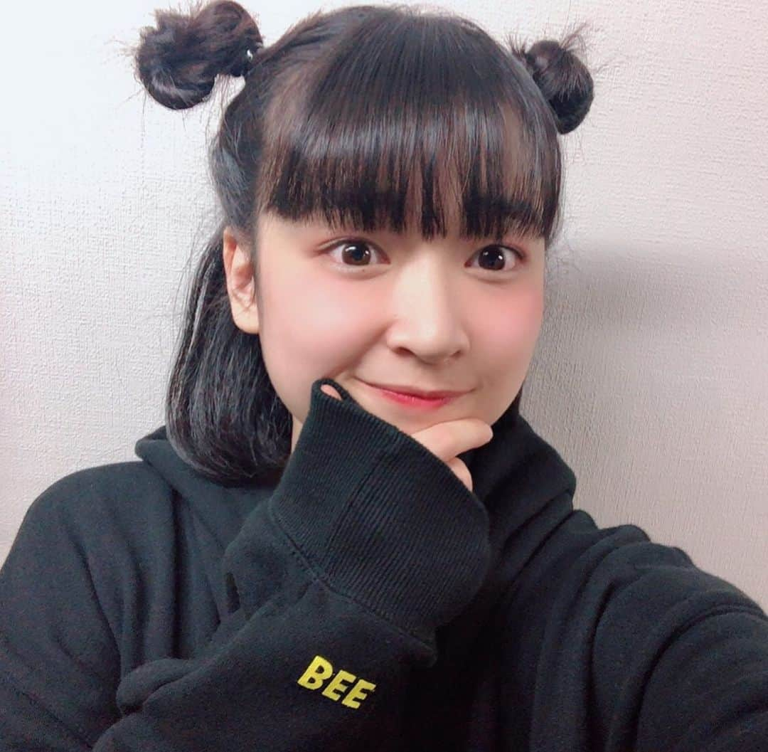 まるいるい（たまゆら学園）さんのインスタグラム写真 - (まるいるい（たまゆら学園）Instagram)「ㅤㅤㅤㅤㅤㅤㅤㅤㅤㅤㅤㅤ ろんぐたいむのーしー。 私インスタやってたんだ。  時間経ってぱやぱやになっちゃったけど ヘアメイクさんがやってくれた！ ばいきんヘッド👾  #ラストオーダー90分 #神保町花月 #よしもと #吉本 #女芸人 #吉本坂46 #8ee」11月3日 0時33分 - rui_tontokoton