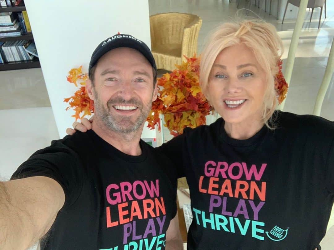 ヒュー・ジャックマンさんのインスタグラム写真 - (ヒュー・ジャックマンInstagram)「November is Adoption Awareness Month. Say YES to a #homeforeverychild #grow #learn #play #thrive」11月3日 1時55分 - thehughjackman