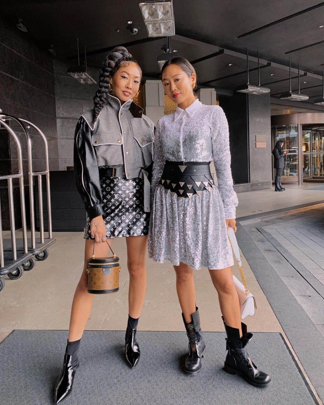 ダニ・ソングさんのインスタグラム写真 - (ダニ・ソングInstagram)「connected by heart❣️ I love you sis @aimeesong and I ain’t mad at cha🙈🇰🇷 #LVSeoul」11月3日 2時17分 - songdani