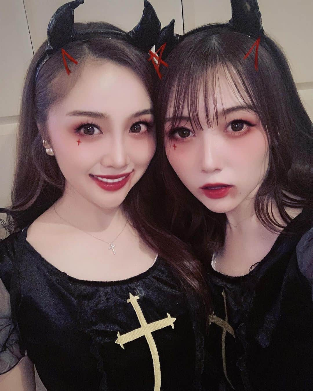 石田安奈さんのインスタグラム写真 - (石田安奈Instagram)「👻🎃💓 クリスマスはなにしよう🤭 #コスプレ　#女子会　#サンタ　#寒そう」11月3日 13時46分 - annaishida_0527