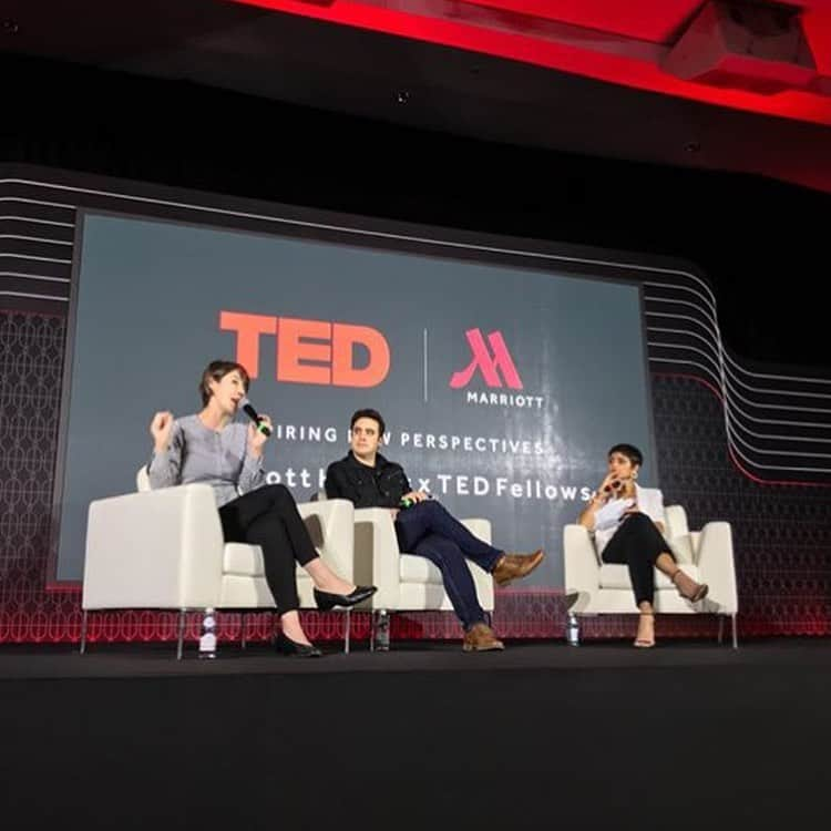 スプツニ子!さんのインスタグラム写真 - (スプツニ子!Instagram)「I had fun presenting  @another_farm works at TED x Marriott Salon in Singapore, along with @tedfellow Andrew Pelling @pellinglab😊🙌 It was also lovely to have Anita Kapoor as our facilitator! Thank you @tedfellow @ted @marriotthotels」11月3日 12時29分 - 5putniko