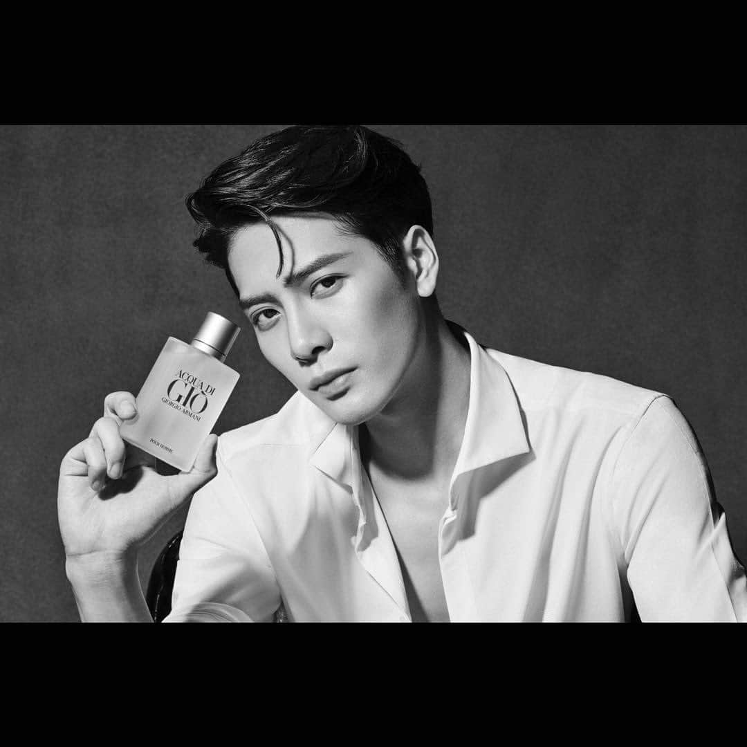 ジャクソンさんのインスタグラム写真 - (ジャクソンInstagram)「@armanibeauty  #TEAMWANG #armanibeauty #blessed」11月3日 13時00分 - jacksonwang852g7