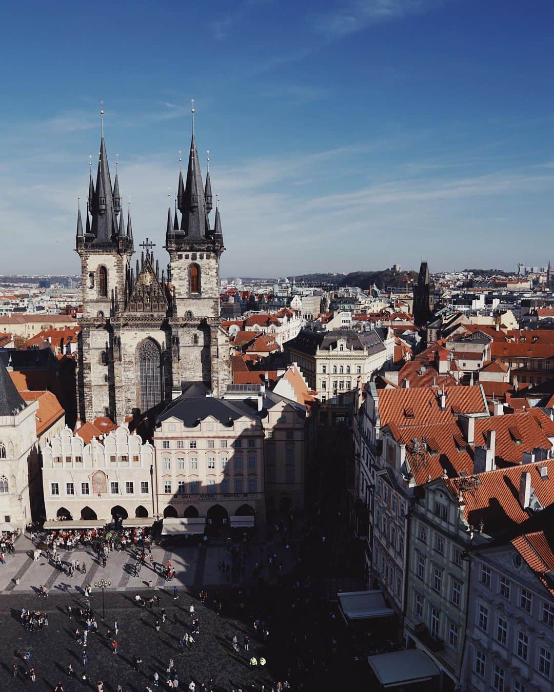 有働真帆さんのインスタグラム写真 - (有働真帆Instagram)「Prague was so beautiful❤️ Reminds me of Final Fantasy (Video Game)🎮🏰😆😆🤓 #Travel #Czech #czechrepublic #prague #旅 #プラハ #チェコ」11月3日 5時56分 - maho_udo